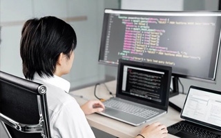遂宁 ,php声明和调用变量的符号是什么？